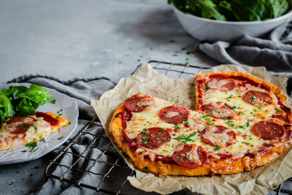 Keto pizza Obiady i kolacje ketogeniczne Ketostrefa